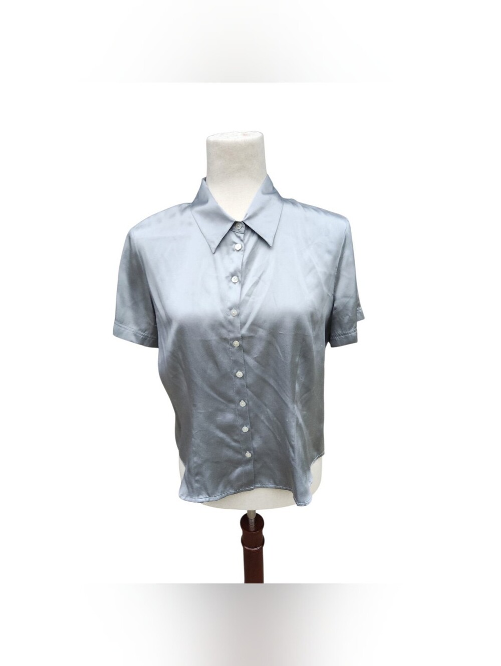 VTG 90s Y2K Silver Silk Button up Short Sleeve Blouse old navy medium holiday